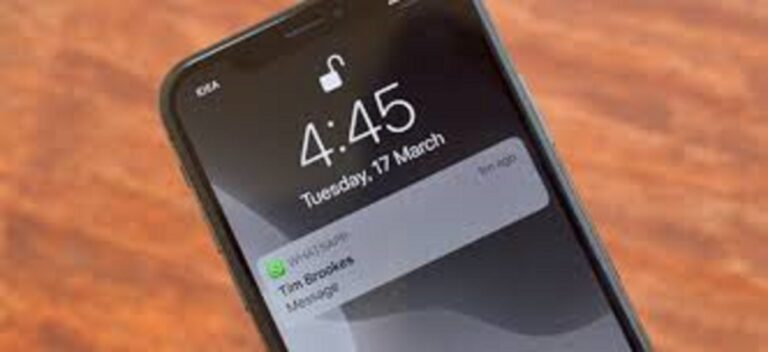 Display WhatsApp Notifications on the Home and Lock Screens